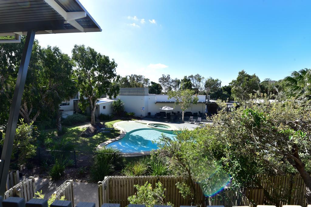 East On Byron Hotel Byron Bay Exterior photo